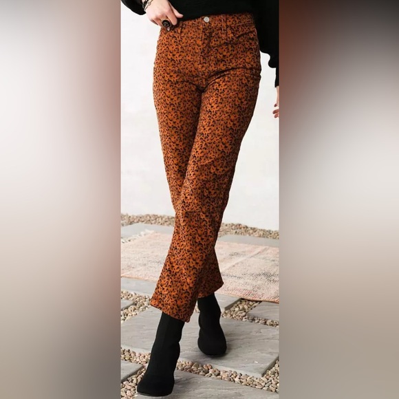 NEW Levi's Corduroy Wedgie Straight Animal Print Pant 28x28 - Picture 2 of 16